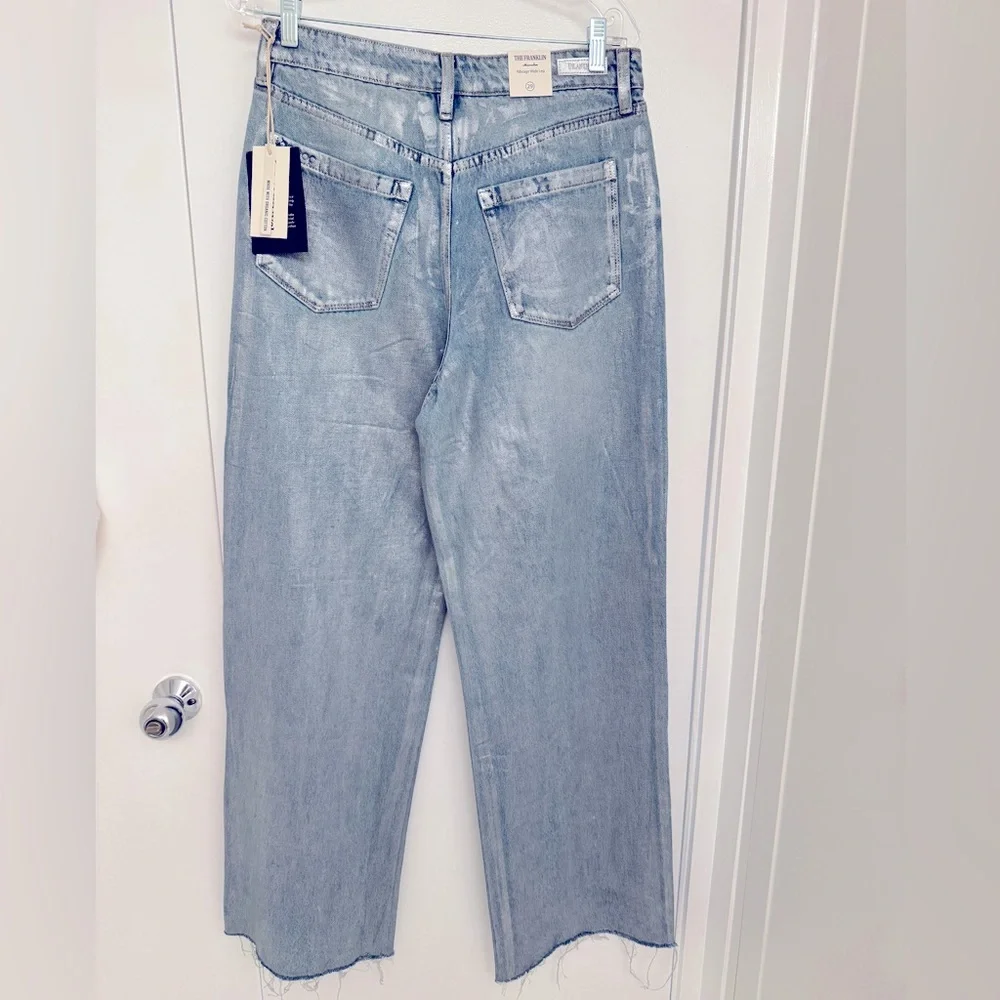 BLANKNYC in Silver Star Rib cage Wide Leg Denim Pant- New with tags! - Picture 6 of 6